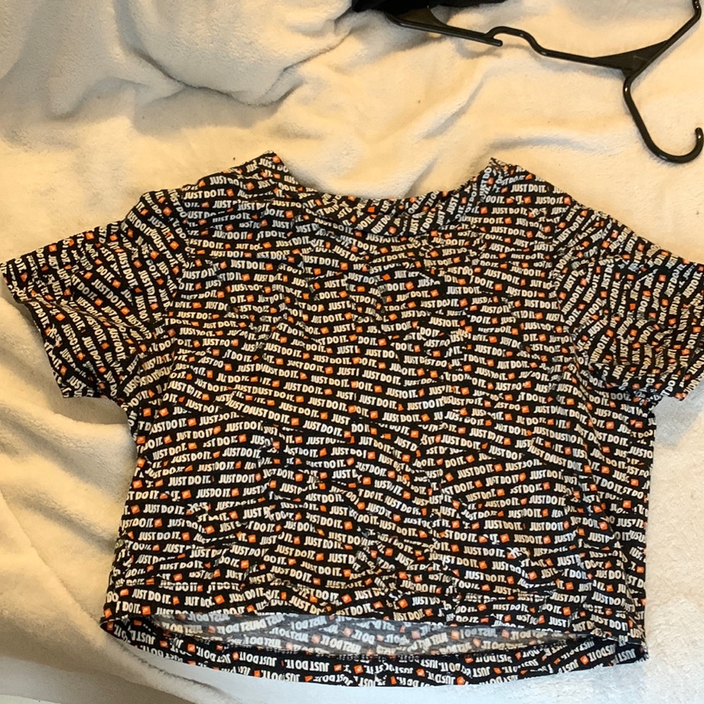 Nike Cropped XS short sleeve top allover print just do it streetwear